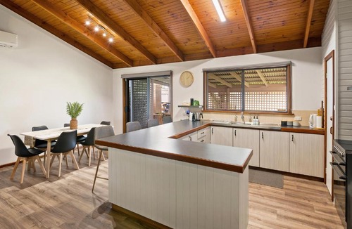 Dunsborough House | Menta Cottage
