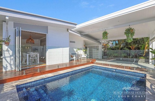 Miami House | Miami Beachside Beach House