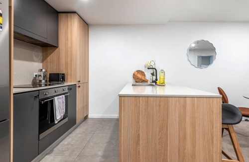 Braddon Apartment | Midnight in Braddon Stylish City Escape & Parking