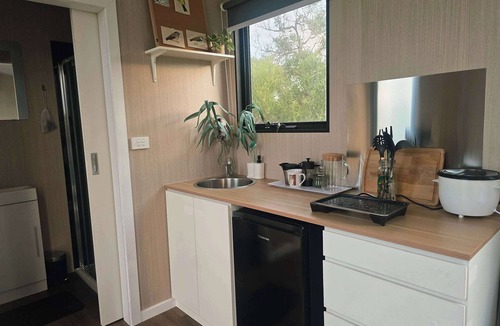 Sleaford Cabin | Mikkira Koala Cabin by Tiny Away