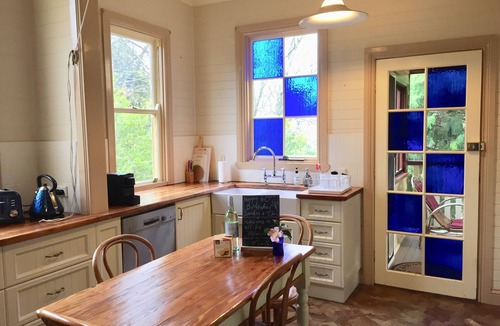 Leura House | Millie's Holmcroft Cottage-7 min walk Leura Character/Convenient-Quiet