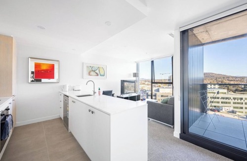 Phillip Apartment | Modern 1-Bedroom Apartment | Phillip Canberra