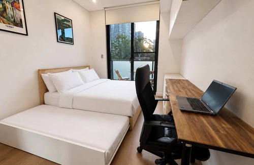 Macquarie Park Apartment | Modern 2BDR Retreat walk to Metro and Macquarie