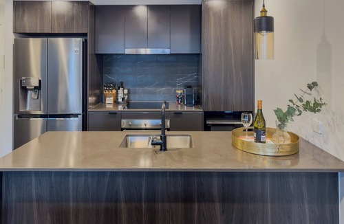 Phillip Apartment | Modern 2BR 2BA Apartment | Gym, Pool + Parking