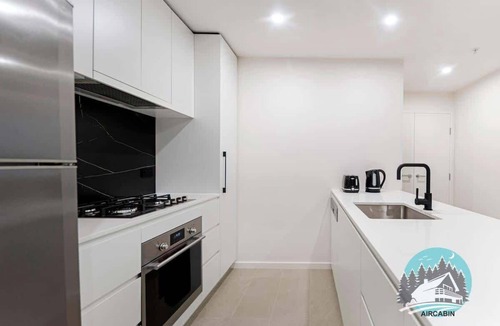 Melrose Park Apartment | Modern 2BR Apartment Balcony