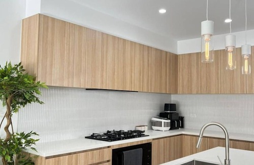 Wollert House | Modern 4BR Family Home in Wollert, VIC