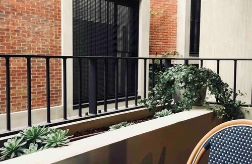 Fitzroy Apartment | Modern Apartment In Flawless Fitzroy