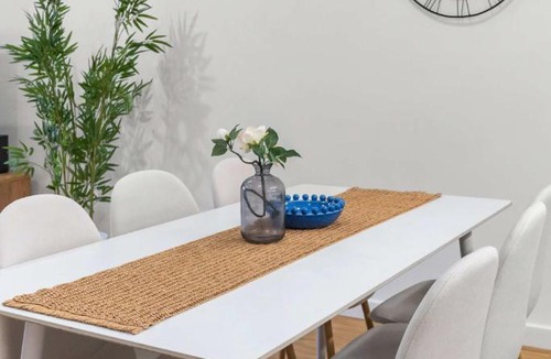Campbelltown House | Modern Comfort and urban Convenience compbelltown nest