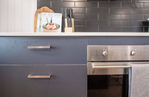 Mudjimba House | Modern Dog-Friendly Mudjimba Townhouse