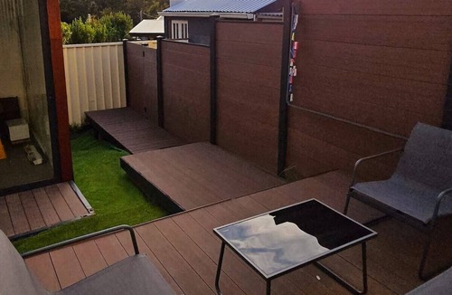 Tumbi Umbi House | Modern home away at the geographic centre of the Central Coast.