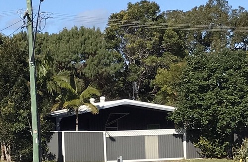 Iluka Apartment | Modern industrial self contained dwelling one bedroom pet friendly