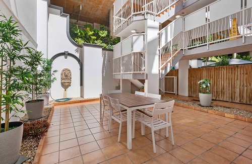 Redcliffe Apartment | "Mon Plaisar 5" - Redcliffe Q 4020