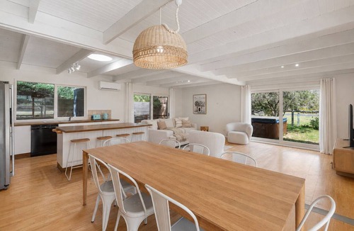 Rye House | Moonbay by Ready Set Stay