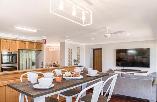 Guilderton House | Moore than a Shack