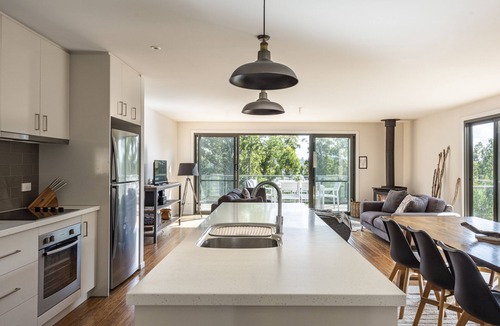 Claude Road House | Mt Rolands Cradle Retreat