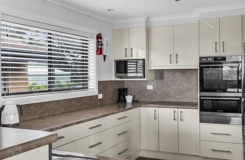 Bermagui House | Mumbulla House - Mumbulla St 22a