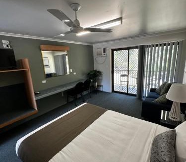 Murgon Hotel | Murgon Motor Inn