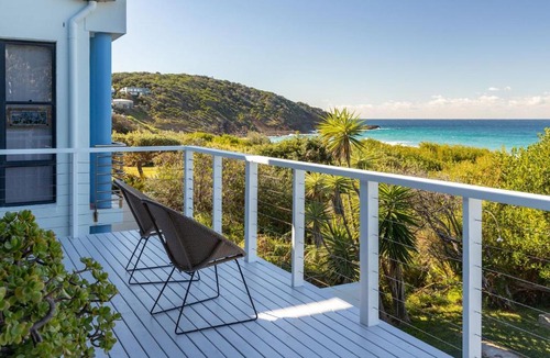 Blueys Beach House | Nautilus At Blueys . Beachfront