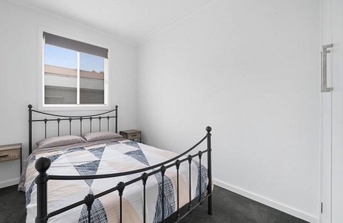 Erowal Bay House | Naval Cottage by Experience Jervis Bay