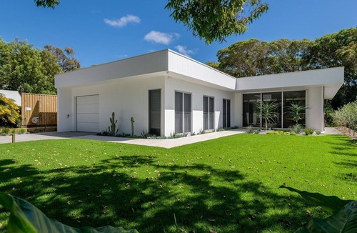 Rainbow Beach House | Navy'S By The Beach - Rainbow Shores
