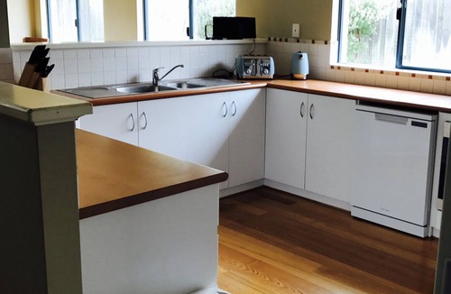Quindalup House | *NEW* The South Wester - Home away from Home