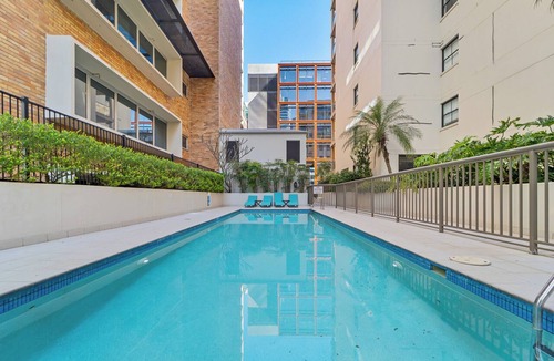 North Sydney Apartment | Newly Renovated Spacious Apartment