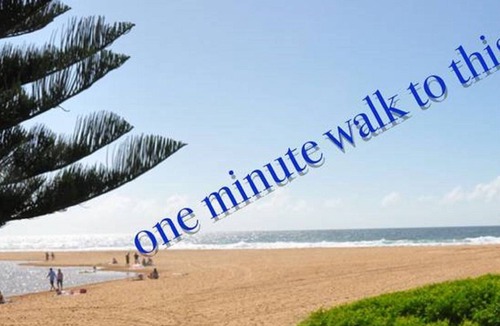 North Avoca House | North Avoca Beach House 200m level walk to beach 4 bedrooms secure yard