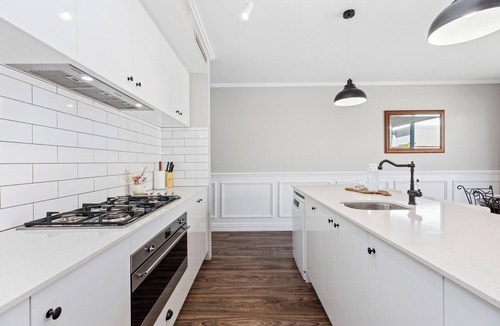 North Coogee House | North Coogee Ocean View 3 bedroom 2 bath Townhouse perfect for your family & friends getaway.