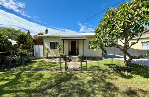 North Haven House | North Haven Coastal Retreat – Walk to Beach, River & Cafés