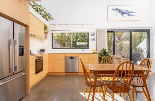 North Perth Apartment | North Perth Lanehouse