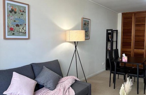 North Sydney Apartment | North Sydney apartment with free parking