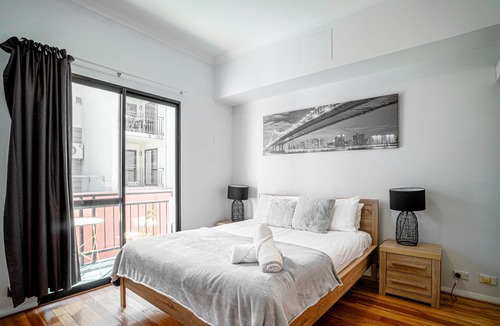 Northbridge Apartment | Northbridge City Retreat: 1BR Apartment
