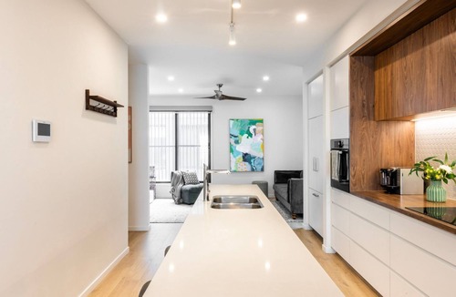 Williamstown House | Oak & Ivy on Windsor