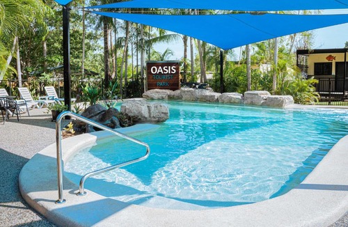 Virginia Hotel | Oasis Tourist Park