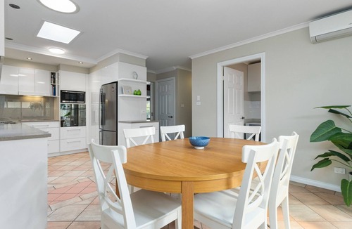 Fingal Bay House | Occy's at Fingal Bay