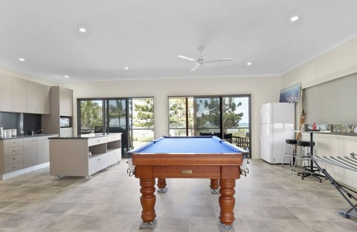 St Helens Beach House | Ocean Luxe Escape beachside beauty