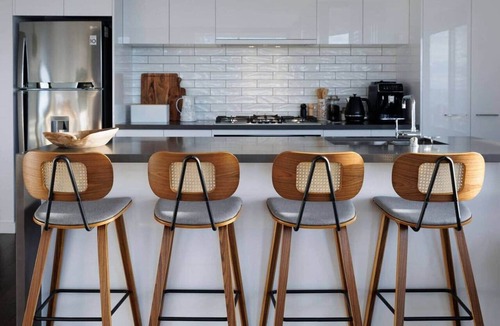 Portarlington Apartment | Ocean-View Apartment in Heart of Portarlington