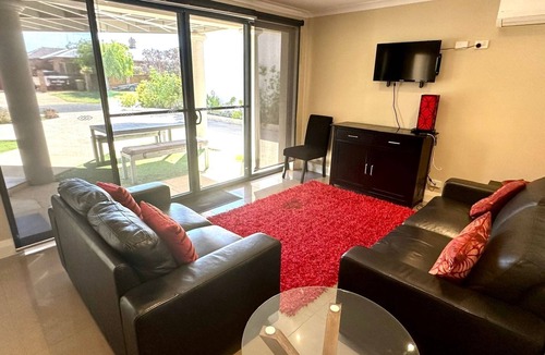 Geographe Apartment | Ocean View Executive Apartment 1