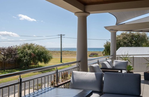 Geographe Apartment | Ocean View Executive Apartment 4