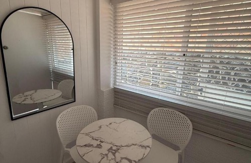 Bunbury Apartment | Ocean-View Suite Steps from Back Beach and CBD