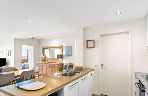 San Remo Apartment | Ocean Views, 2 Bedroom Apartment
