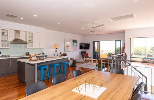 Sellicks Beach House | Ocean views and serenity in a relaxed beachside home!