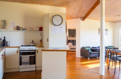 Orchid Beach House | Ocean Views Sleeps 20