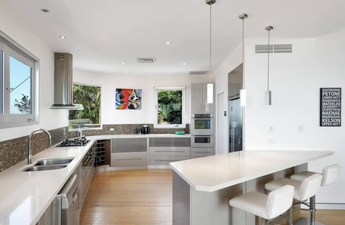 Terrigal House | Oceans Edge by Coast Hosting