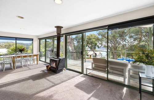 Lorne House | Oceanswell