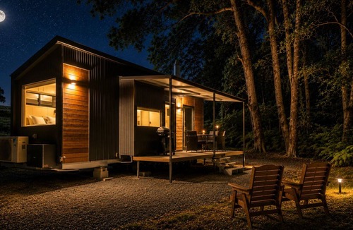 North Dandalup Cabin | Off Grid Tiny Home Fern View: Escape the City, Unwind & Reconnect with Nature