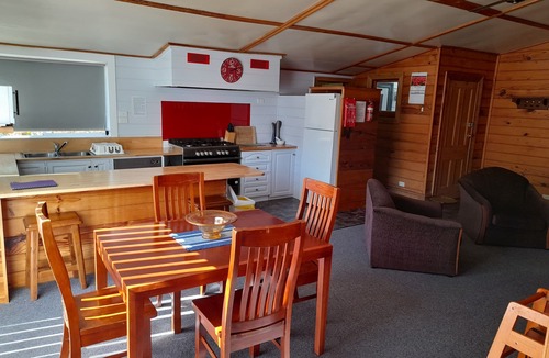 Rocky Cape House | Old School | Rocky Cape Farm Stay | Sleeps 10