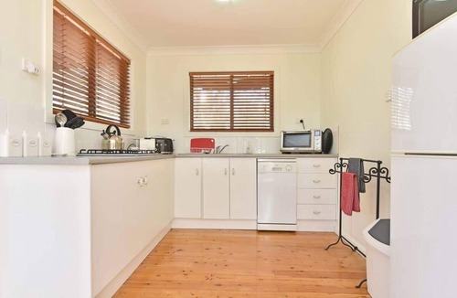 Pokolbin Villa | Olive Grove 3 Cottage Central Vineyard Area