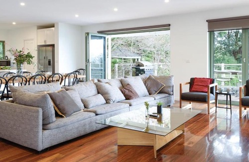 Musk House | Olive Grove