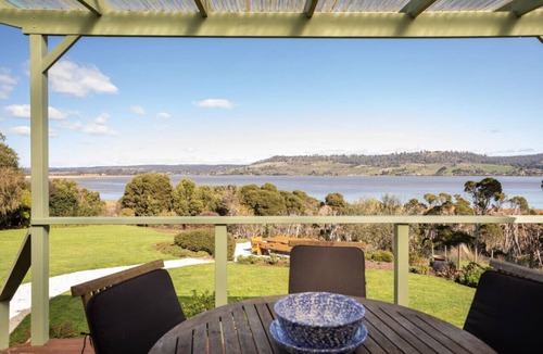 Windermere Cottage | Olive's Cottage - Superb Tamar Views